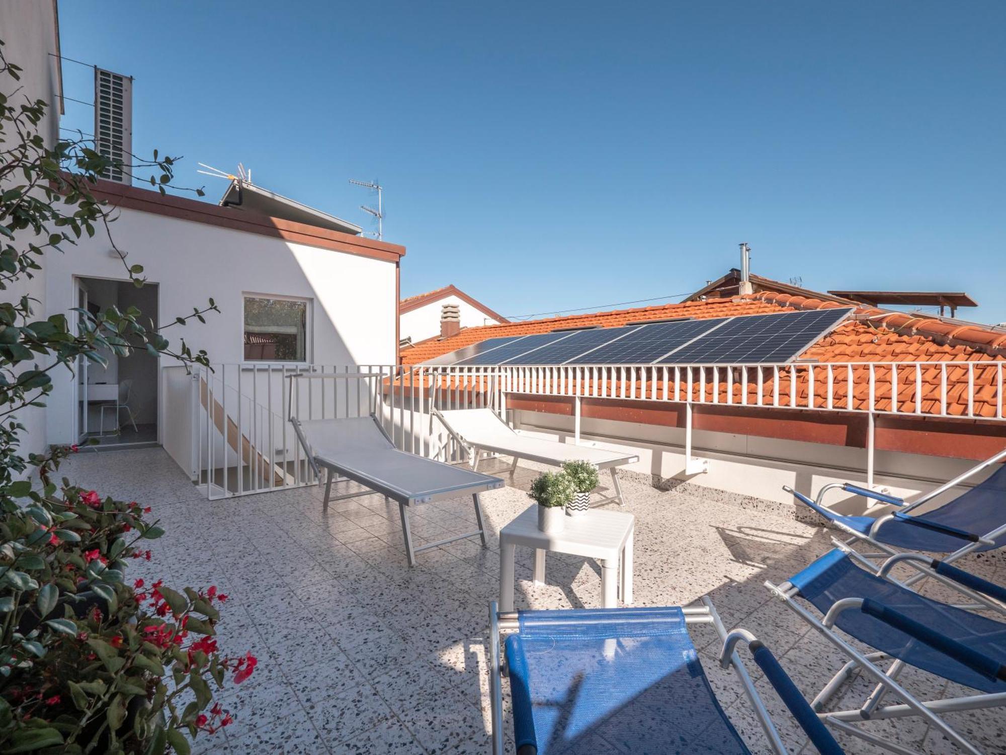 Zuara9Room Rímini Exterior foto