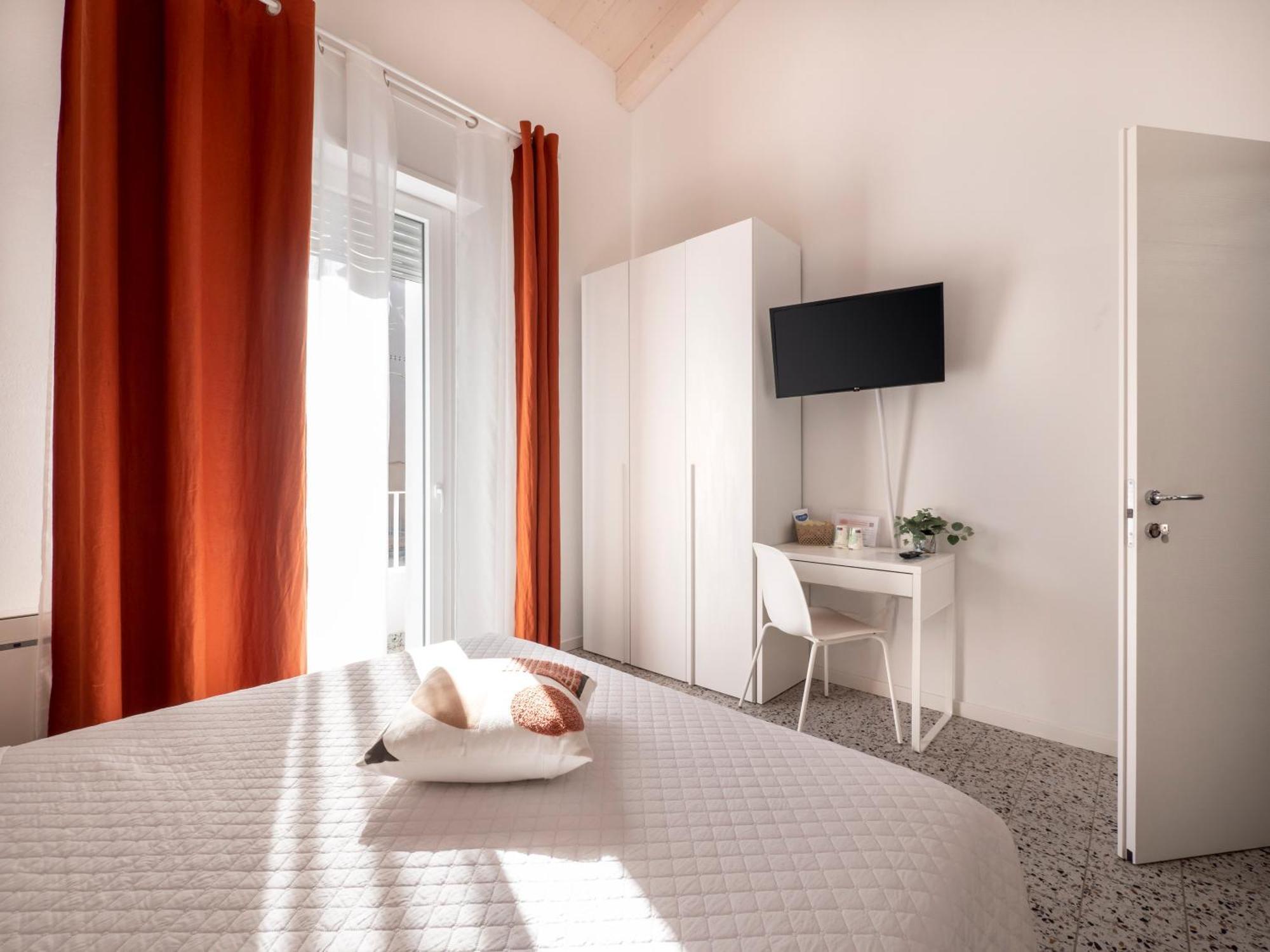 Zuara9Room Rímini Exterior foto