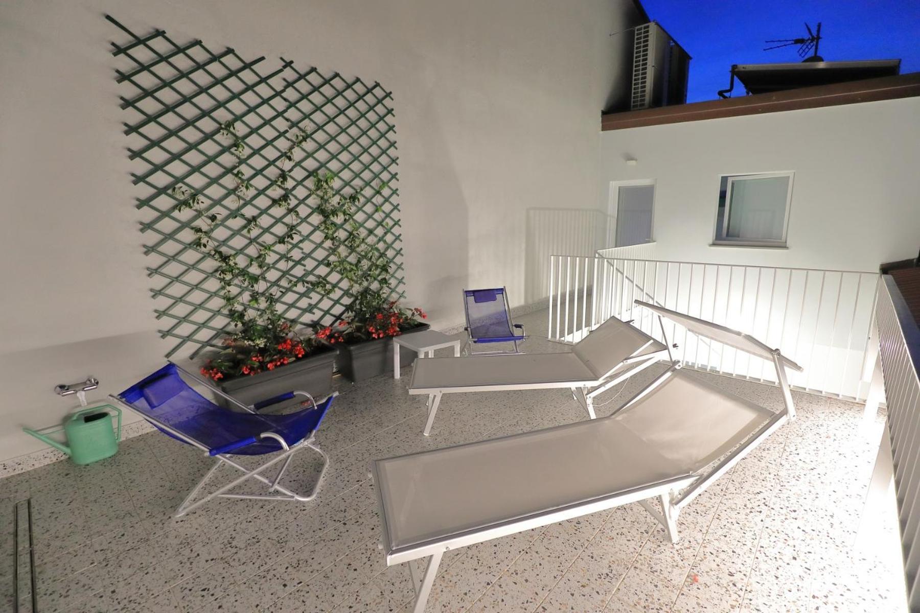 Zuara9Room Rímini Exterior foto